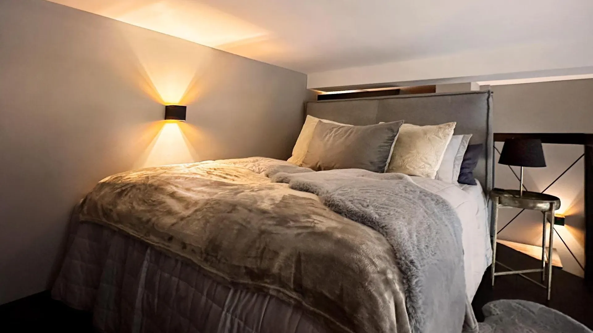 Black Suite 6 Luxus In Alsternaehe Гамбург Германия